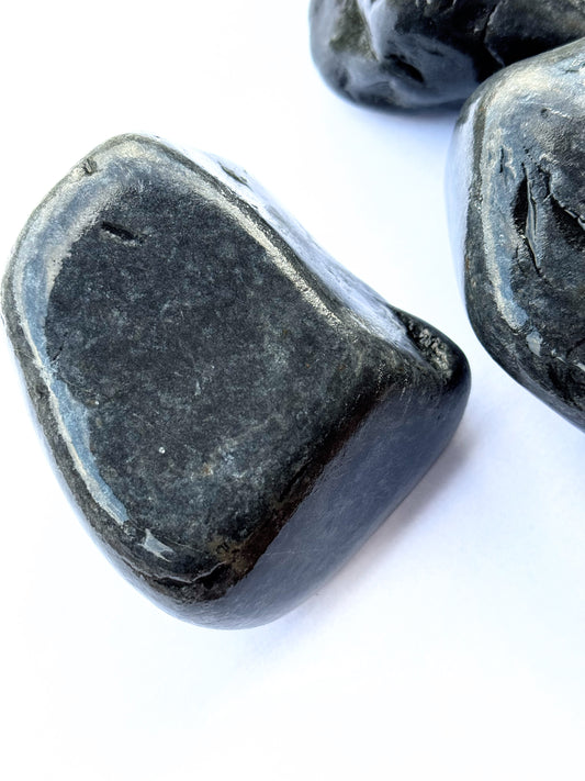 MR - Cantos rodados Negro - 10 kg - GR