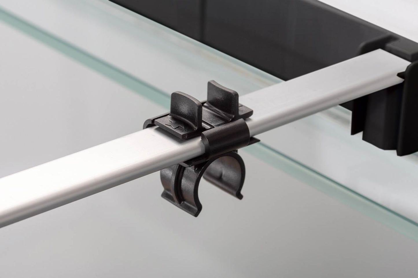 Acuario Optiset 200 litros con mueble Negro