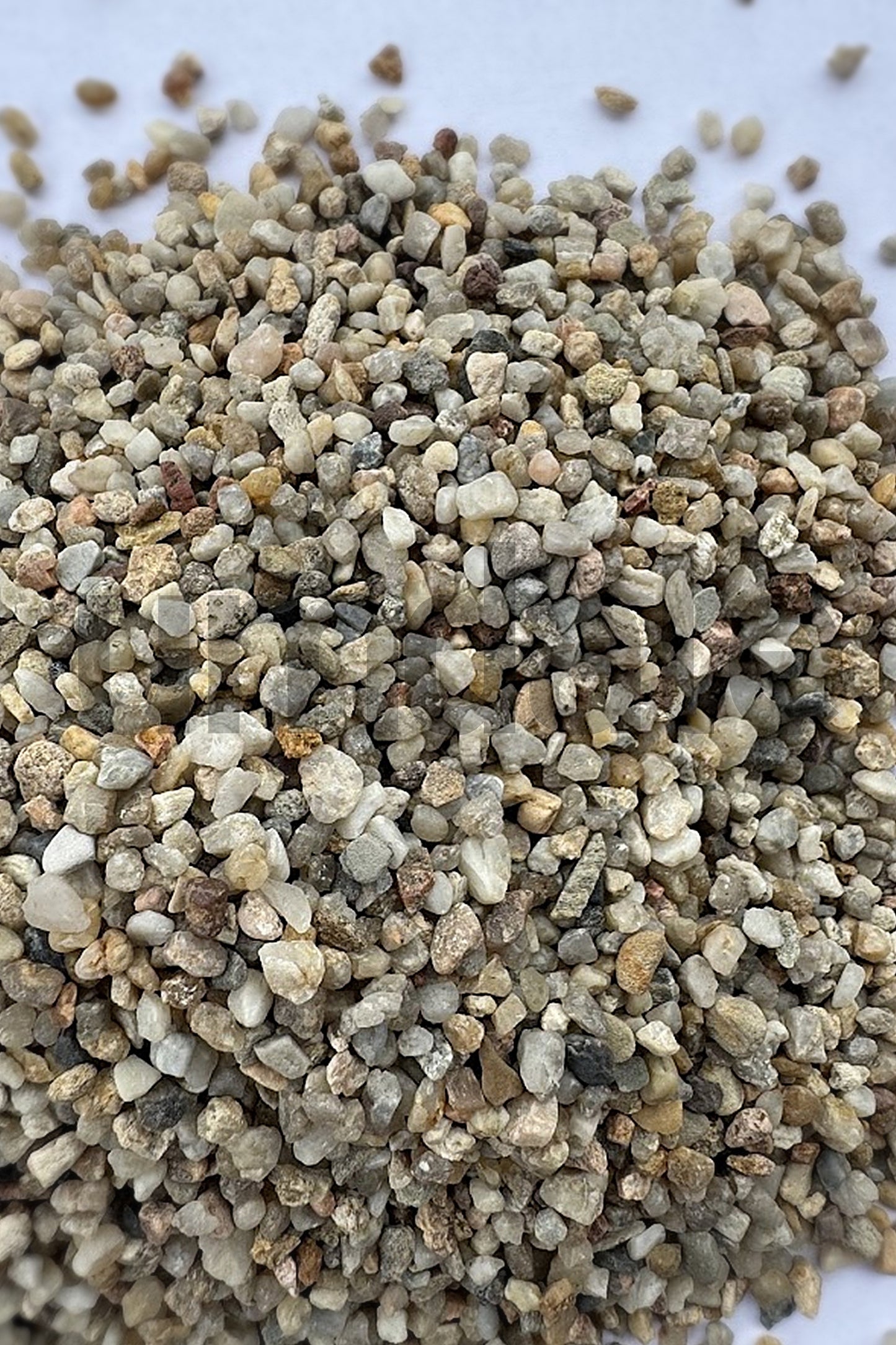 Grava Multicolor de 3/5 mm. (2 kg)