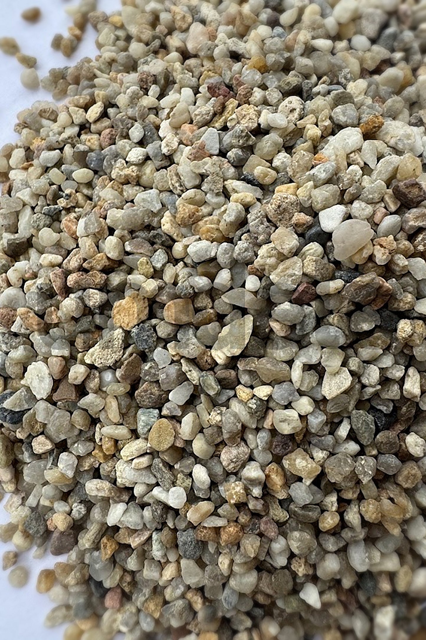 Grava Multicolor de 3/5 mm. (2 kg)